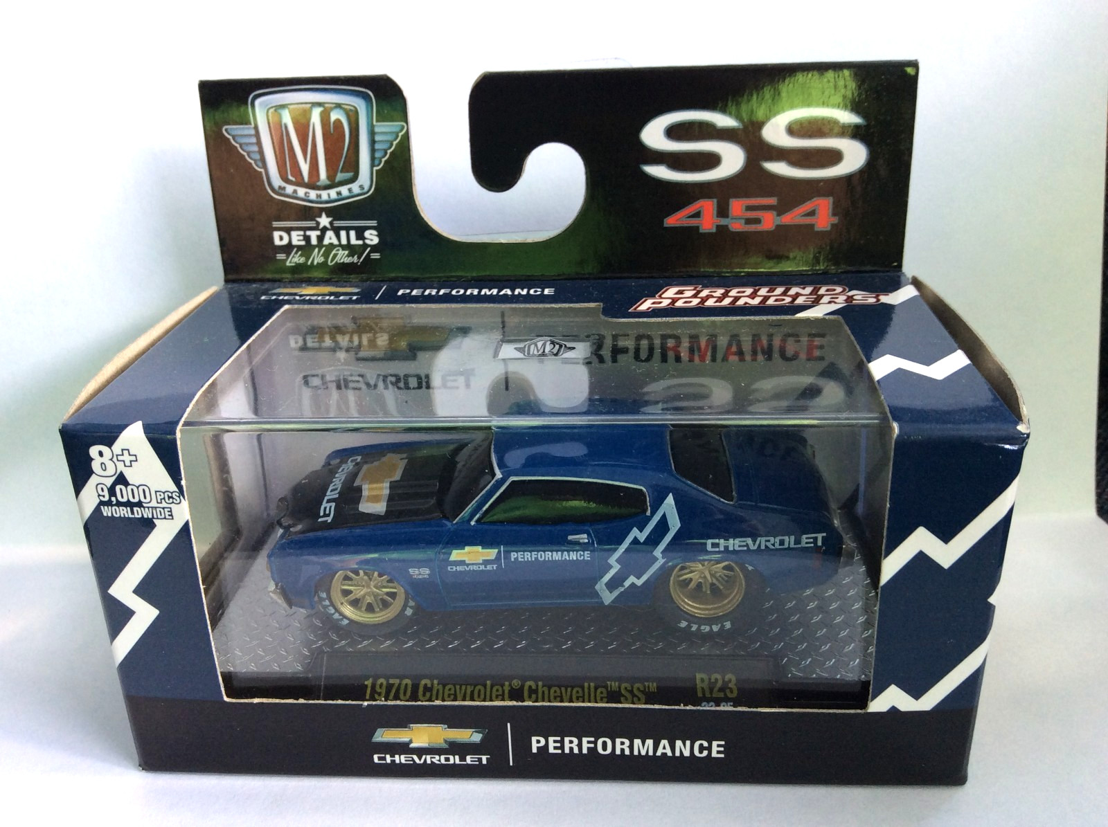M2 Machines Chevrolet Performance 1970 CHEVROLET CHEVELLE SS 454 New