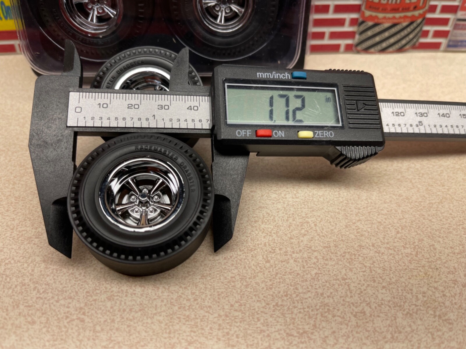 1/18 ACME Drag Wheel and Tire Set From The Mazmanian Corvette A1800926W