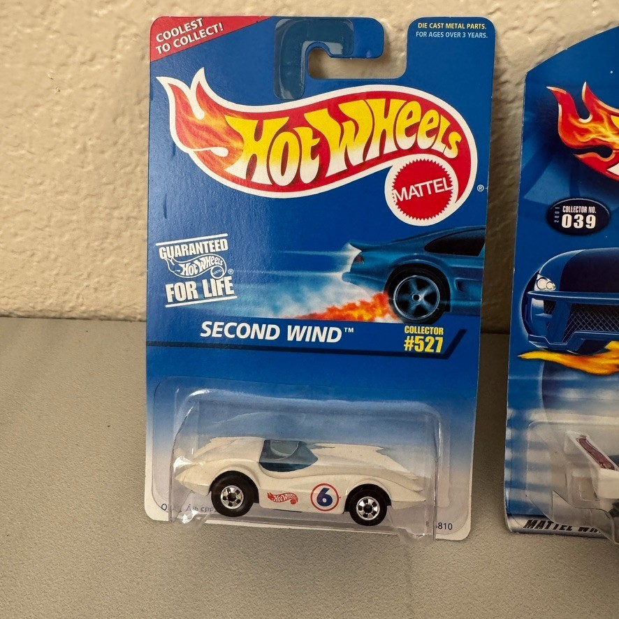 Hot Wheels Mainline 90’s & 00’s NIP 12 Lot Vintage Collectible Cars Variety Pack