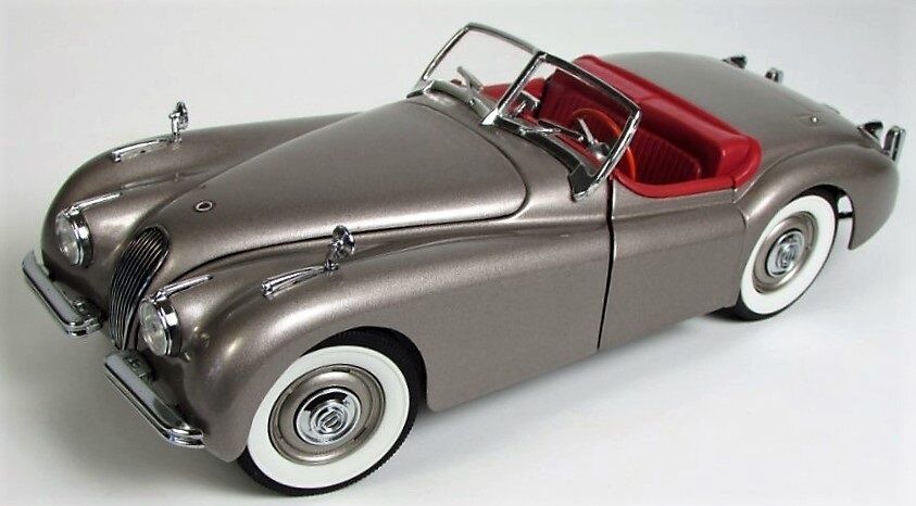 Jaguar Race Car Racing Le Mans Racer1 24Vintage Custom Built18Metal Body12Model