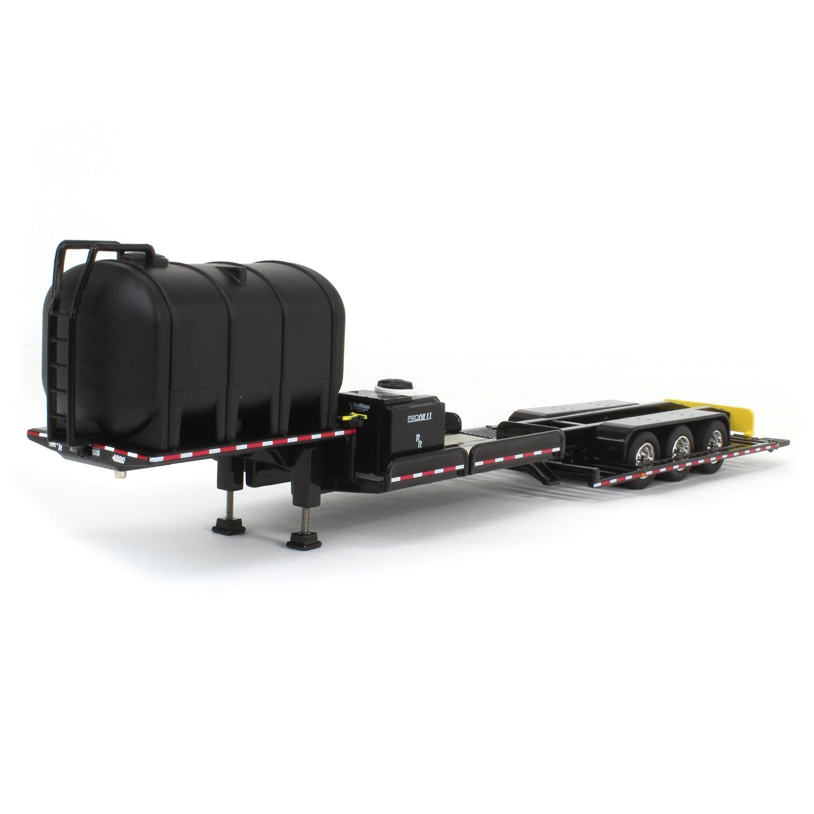 1/64 RoadRuner Manufacturing Model 4000 Sprayer Trailer Diecast Masters 71127
