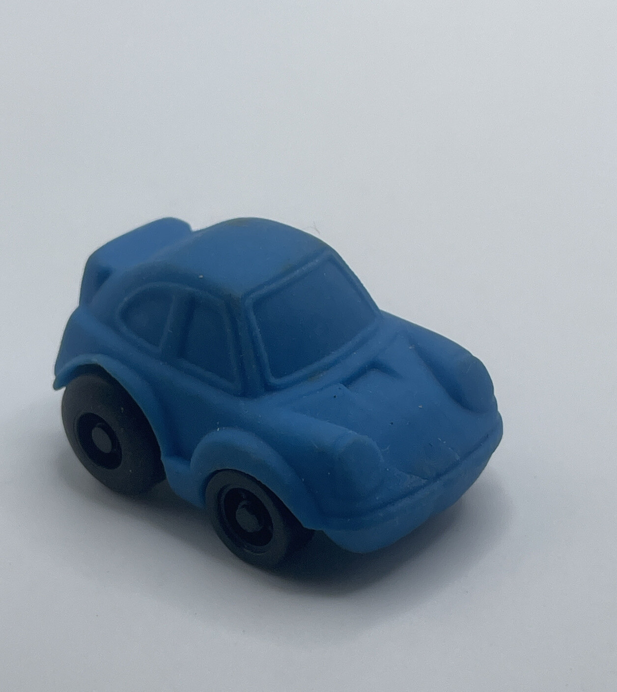 PORSCHE 930 BLUE RUBBER/PLASTIC PULL BACK FRICTION SANRIO JAPAN VINTAGE