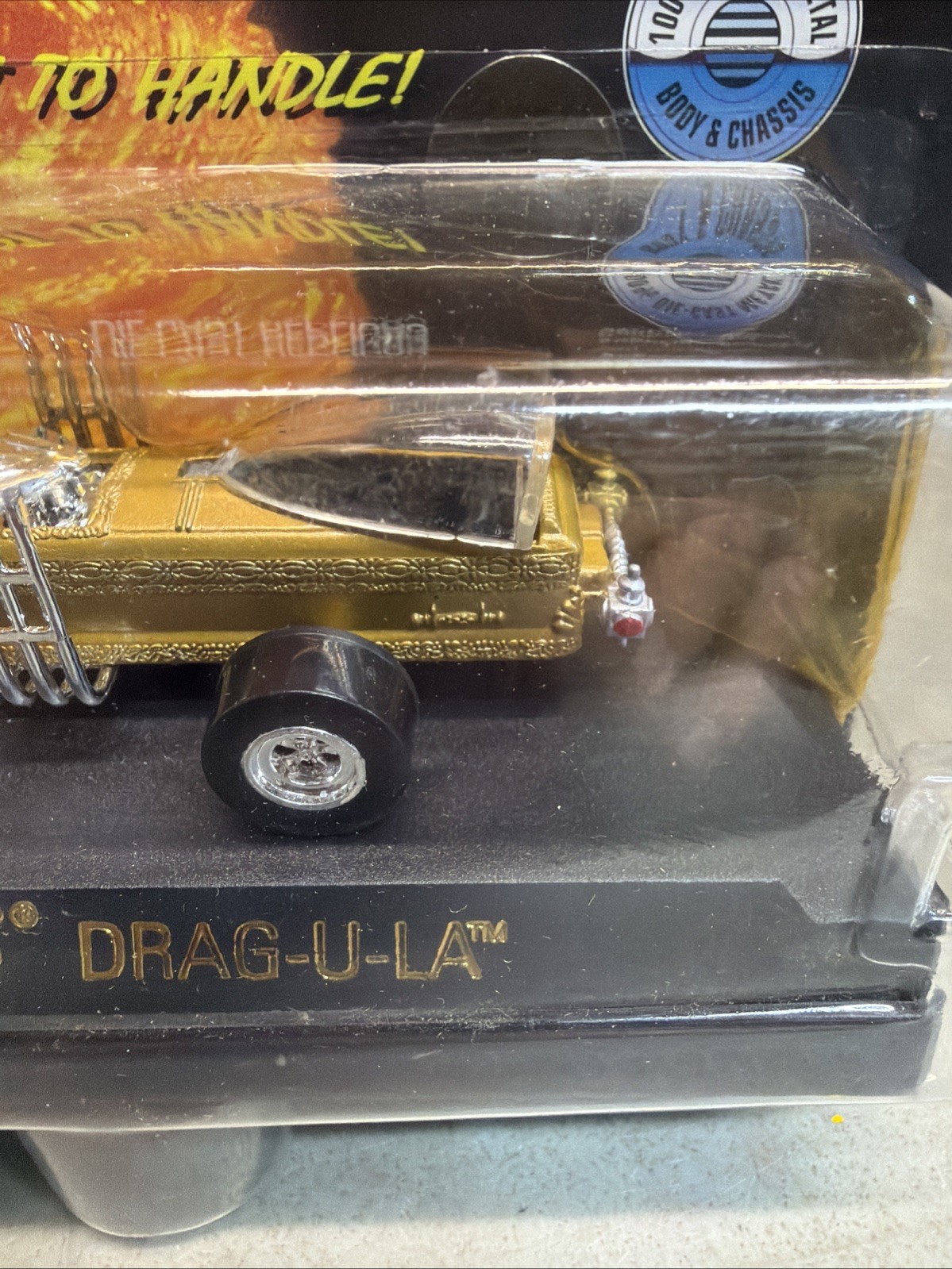 Johnny Lightning Magmas The Munsters Drag-U-La 1/43 Diecast Casket Car NIB