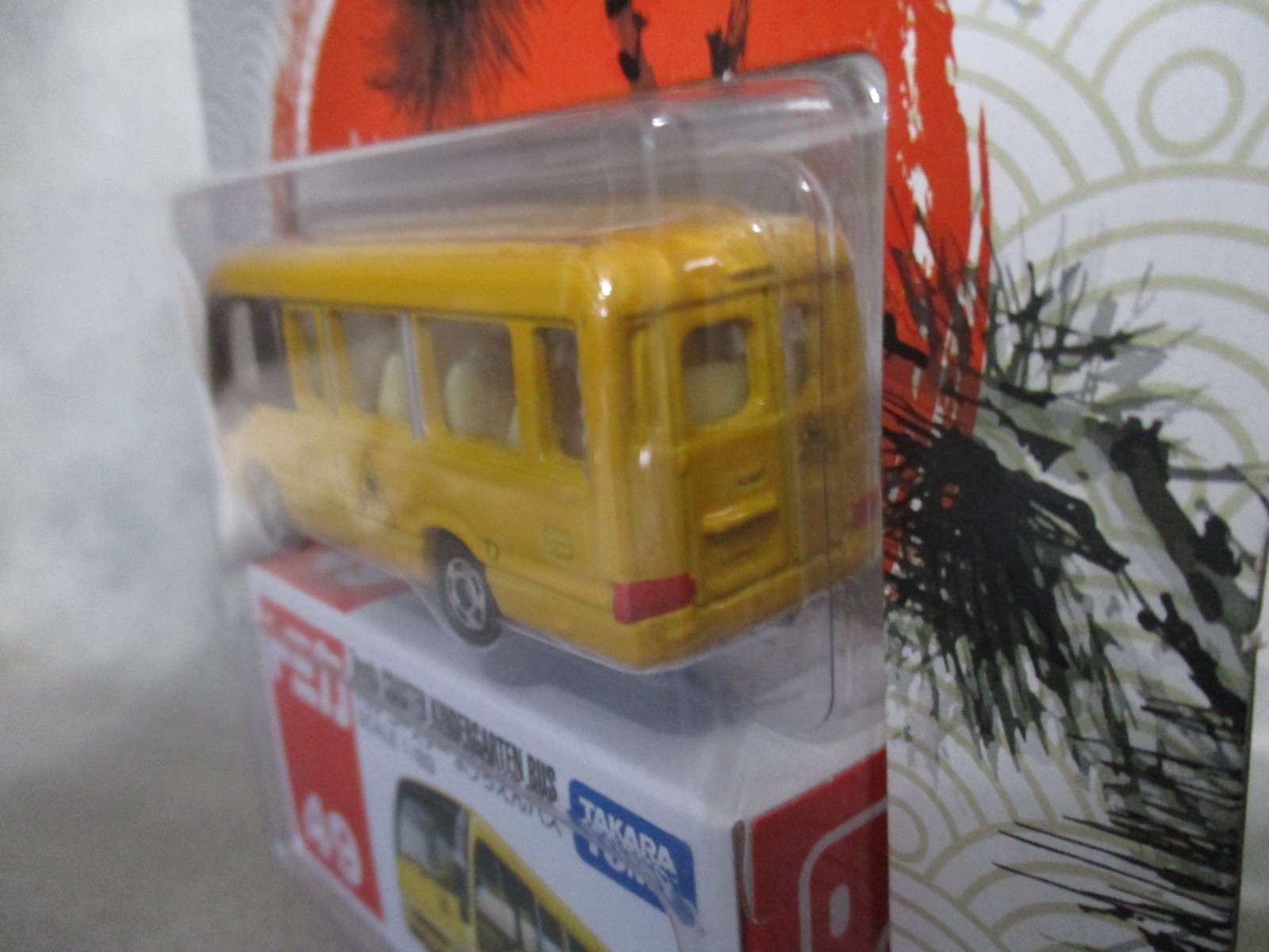 Tomy Tomica #49 Toyota Coaster Kindergarten Bus 1:89 Scale Diecast w/Mini Box