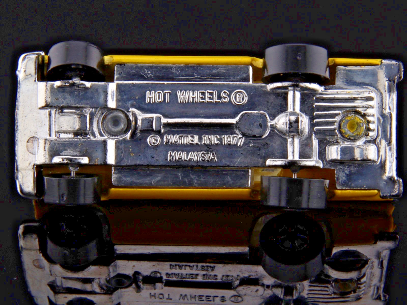 1977 Hot Wheels 5-Pack Exclusive ~ 1957 FORD T-BIRD ~ Blackwall Diecast Yellow