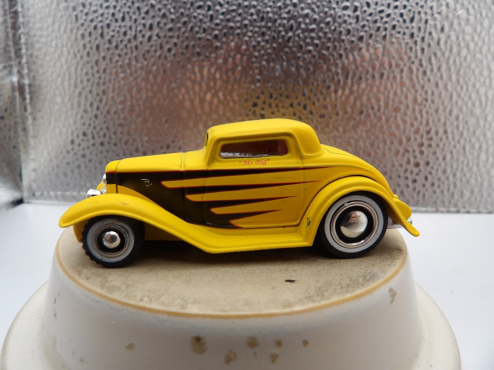 1932 FORD 2003 JADA TOYS ROAD RATS 1:64 DIE-CAST