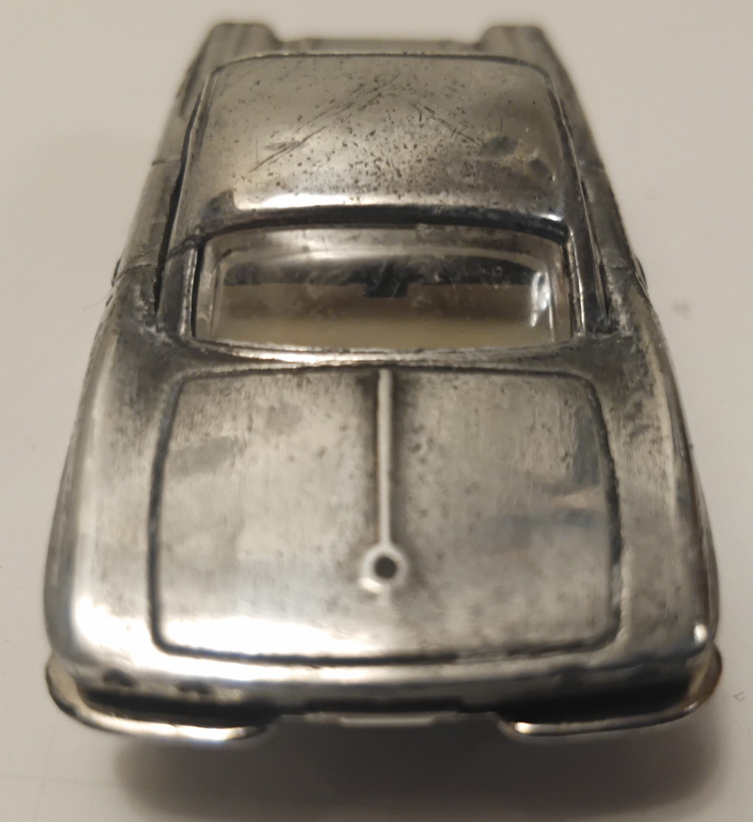 Hot Wheels: ’62 Corvette (Gone in Sixty Seconds Series 4-Kenny)