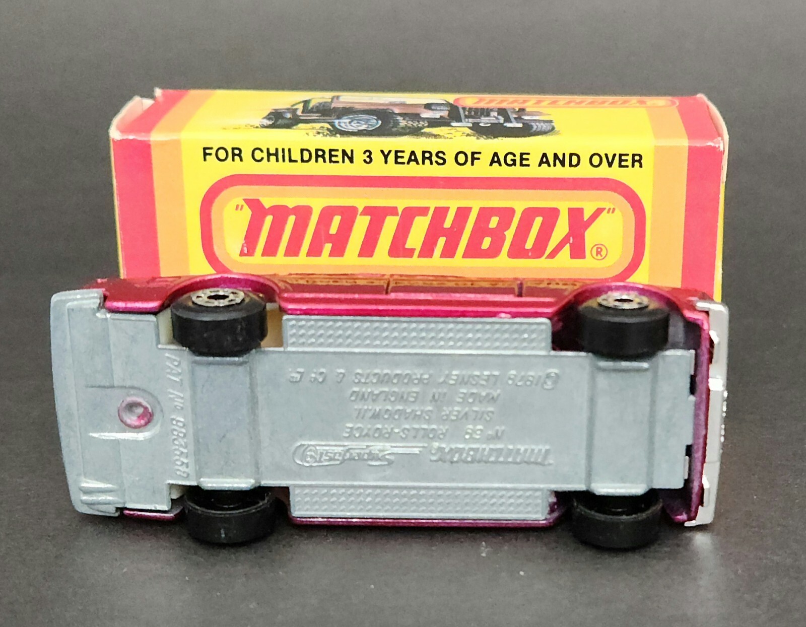 Lesney Matchbox Superfast #39 Red ROLLS ROYCE SILVER SHADOW w/ Opening Doors