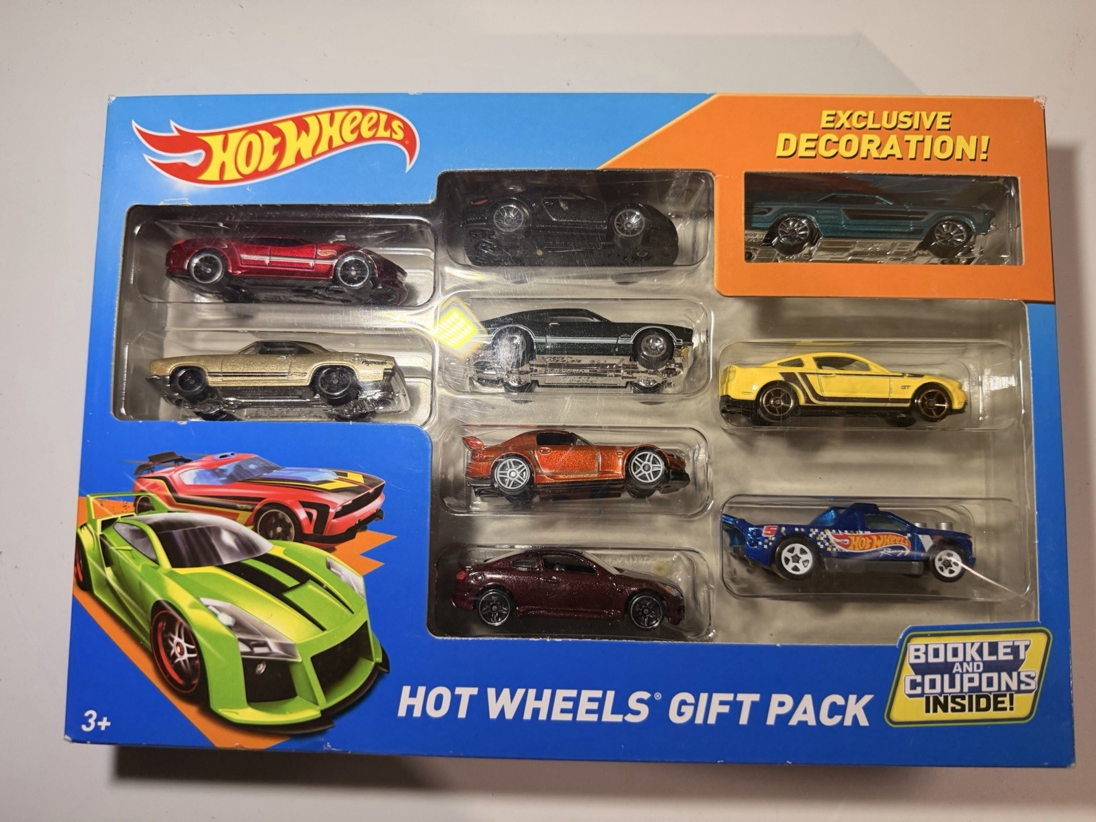 Sealed Hot Wheels 2014 Gift Pack G37, 911 GT3, 64 Impala Exclusive.