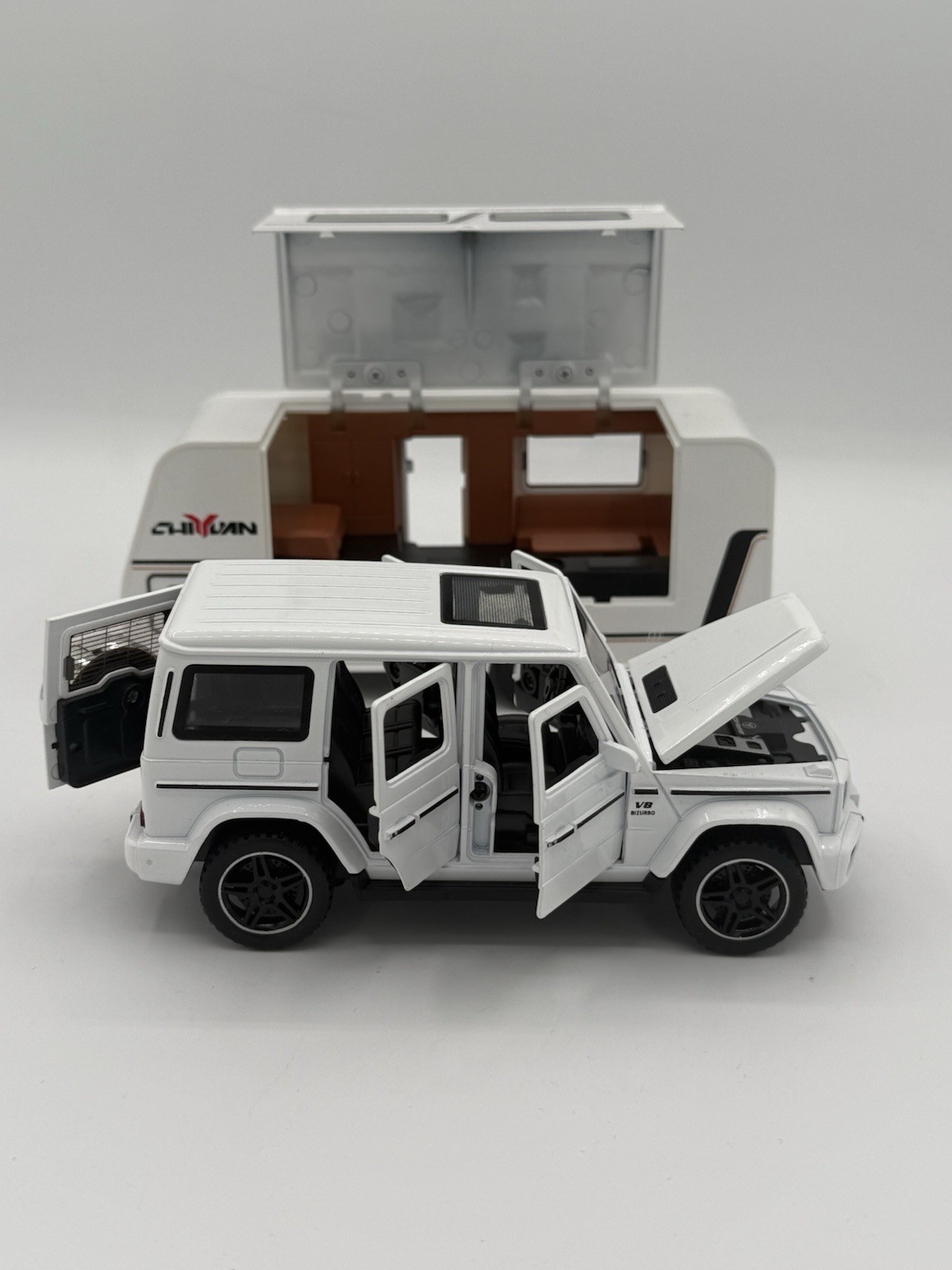 Mercedes G-Wagon AMG Toy Car with Camper Trailer Diecast Model 1:32, Doors Open