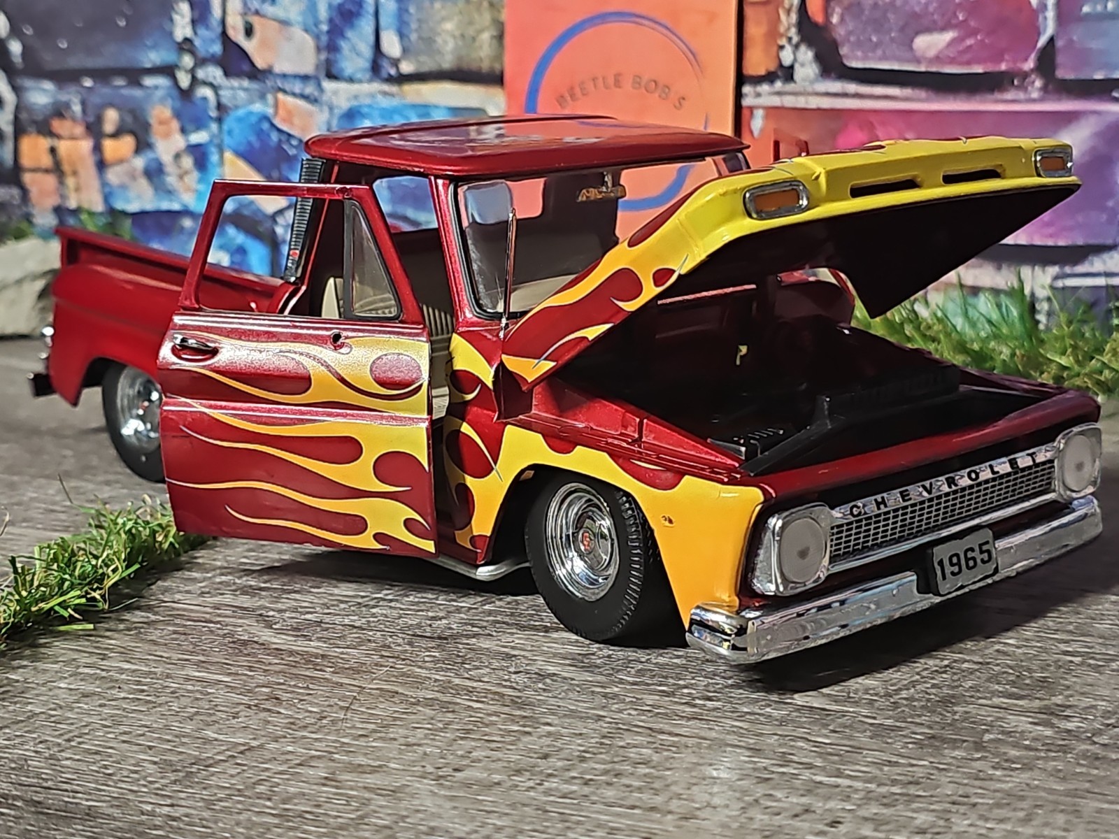 Sun Star 1965 Chevrolet C-10 Stepside Lowrider Pickup 1:18 Diecast Truck NO BOX