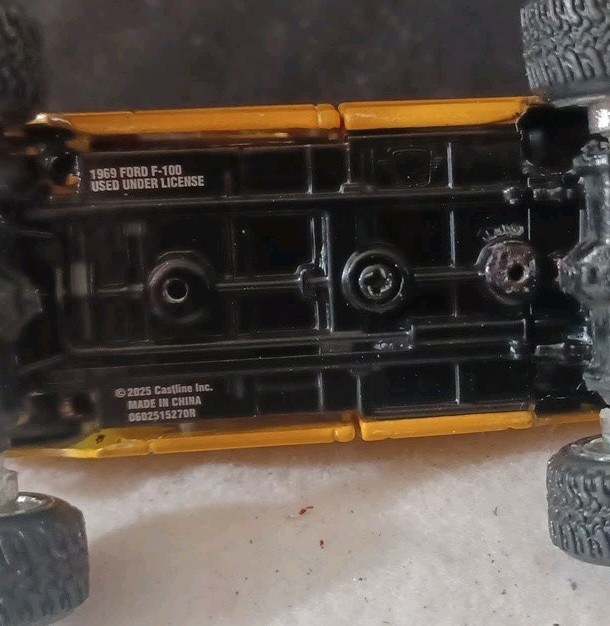 M2 Machines 1:64 Scale (CUSTOM) 1969 FORD F-100 RANGER PICKUP
