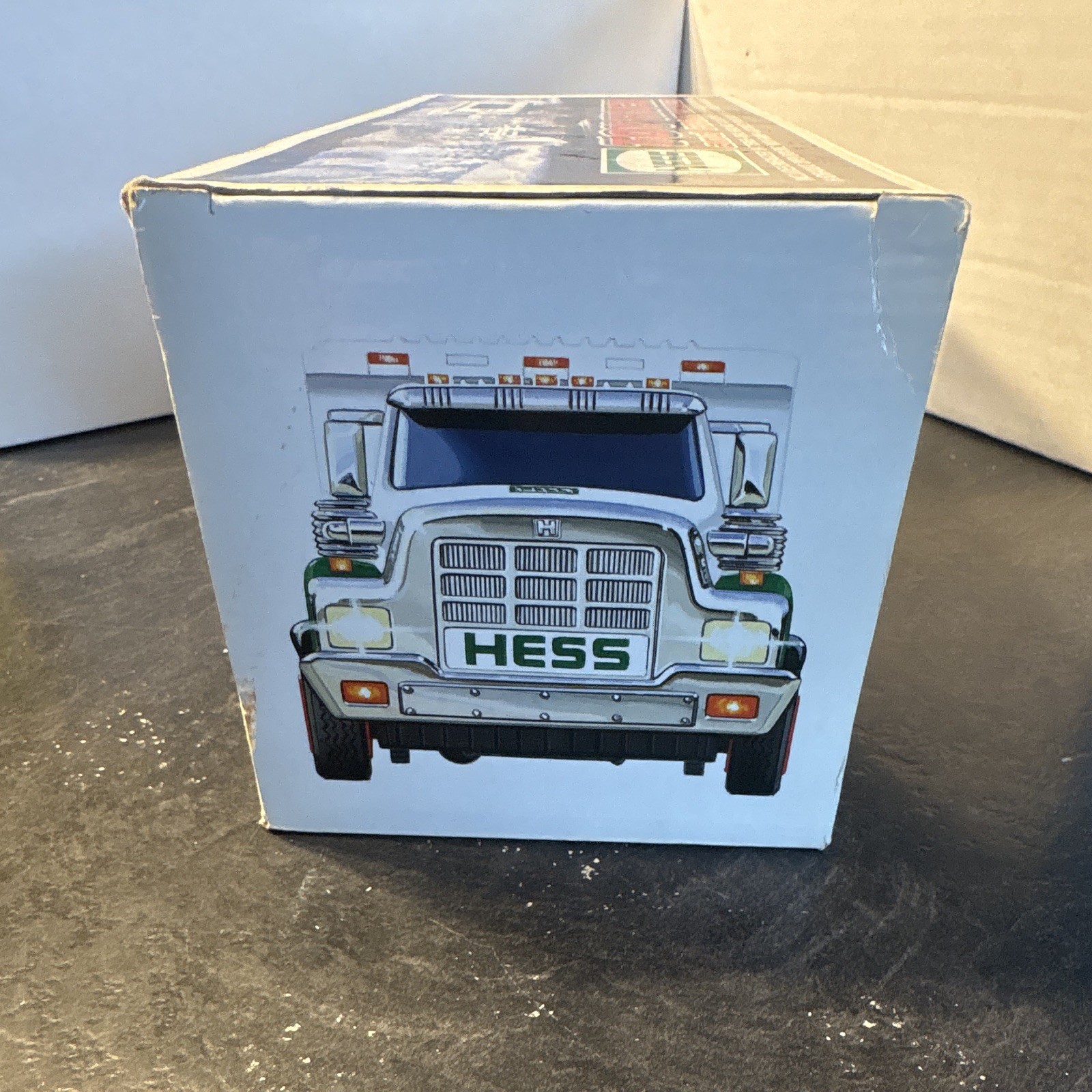 Hess Toy Truck & Front Loader Set White/Green Boxed Age 3-7 Years
