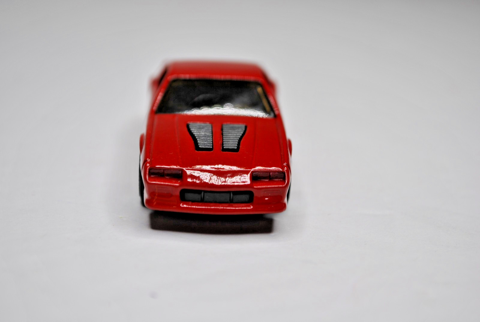 Hot Wheels Camaro IROC Z lot of 3 Red Black and blue multipack exclusive Loose