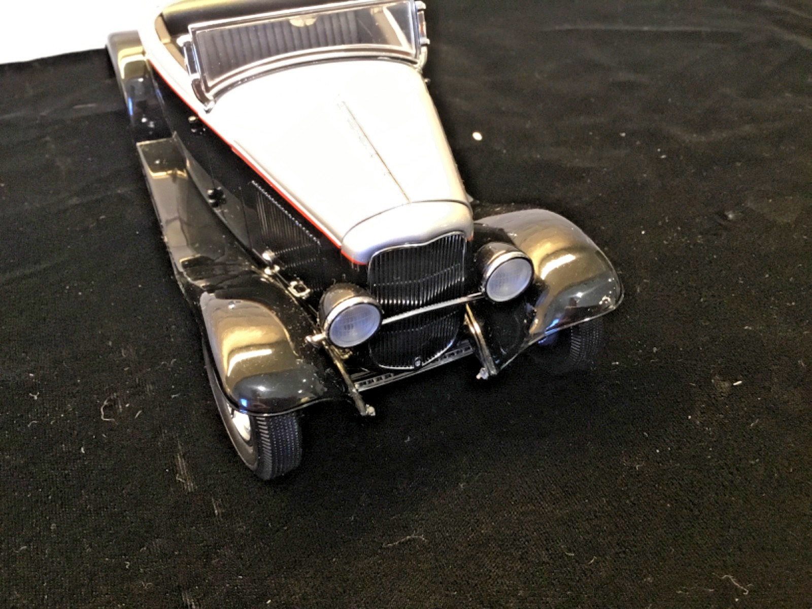 GMP 1:18 Diecast 1932 Ford Vintage Deuce #6 Fendered Highboy