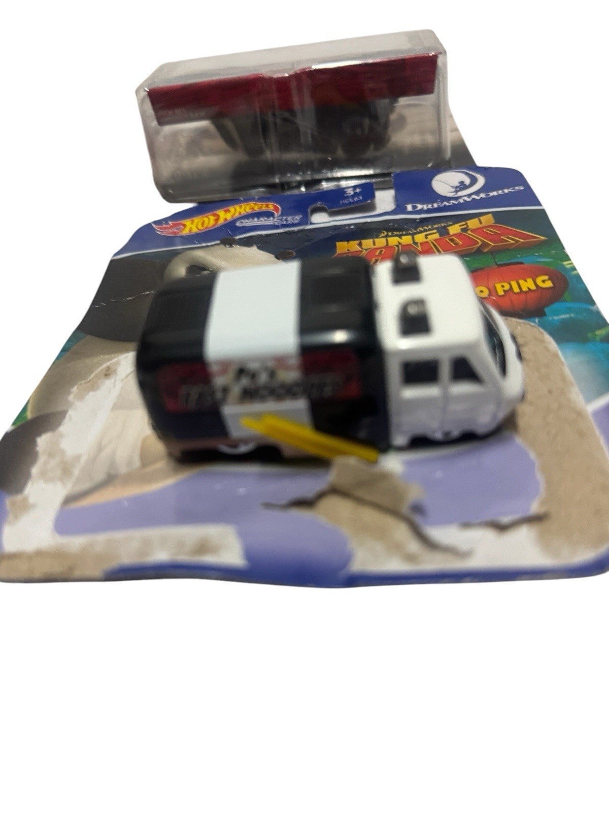 hot wheels mix lot of 4- see photos please-damaged package-new never used