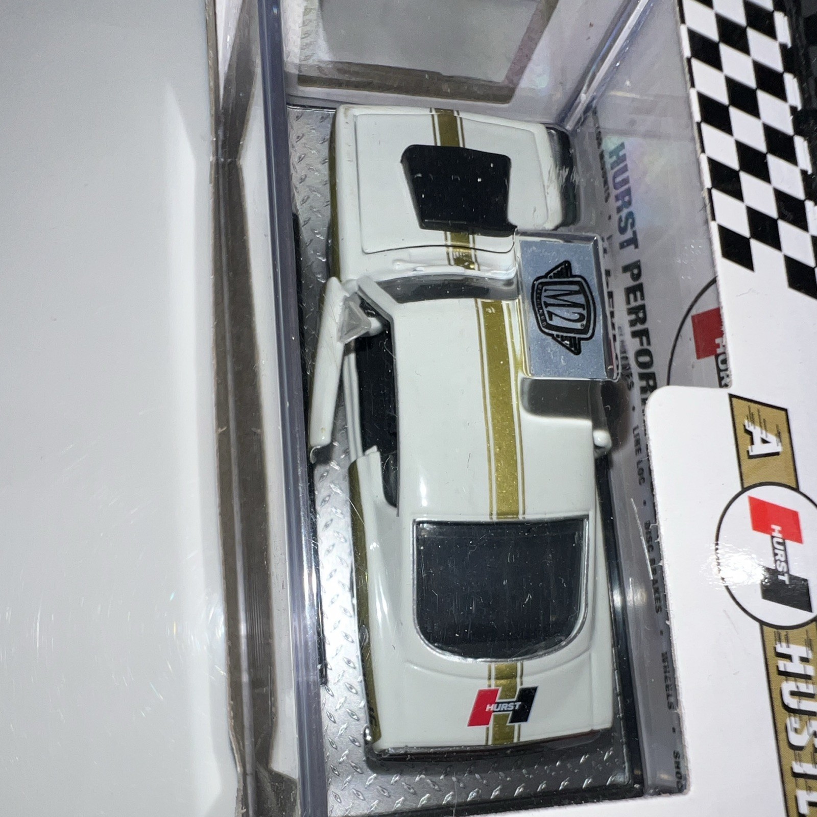 M2 Machines O’reilly Hurst 1:64 1968 Plymouth Barracuda HEMI Super Stock S90
