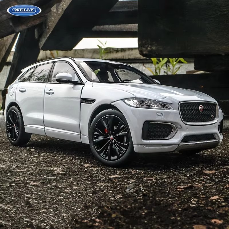 1:24 Jaguar F-Pace SUV Alloy Diecast Car Model Vehicle Collection Toy Gift NEW