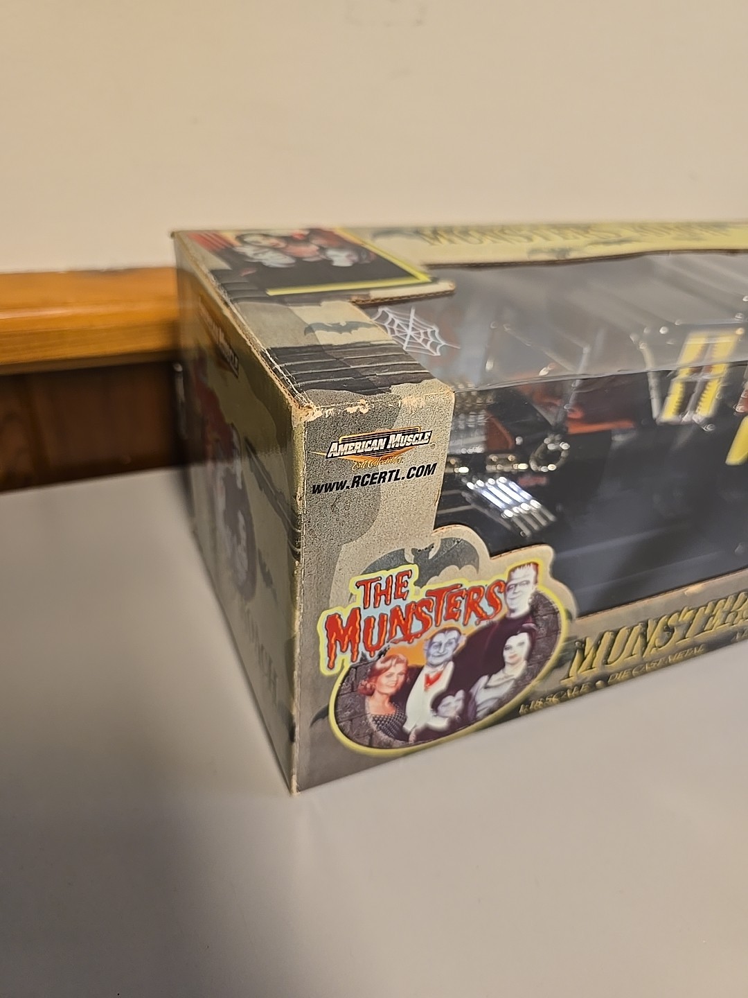 American Muscle ERTL 1:18 Scale The Munsters Munsters Koach Diecast Car NIB