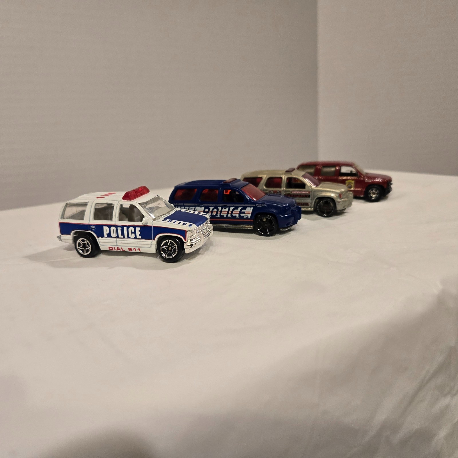 Matchbox SUV Chevy Tahoe Police &Fire Rescue Units Lot of 4 Clean Set