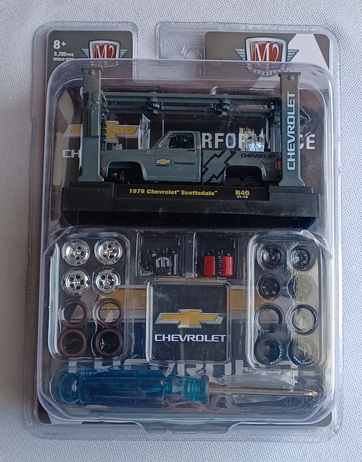 2021 M2 MACHINES *1979 CHEVROLET SCOTTSDALE* *MODEL KIT R40* *VERY RARE* SEALED