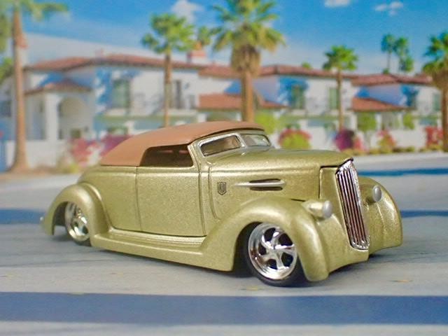 Packard Style Grill 1936 Ford V8 Coupe w/removable Top 1/64 Scale Ltd Edition P