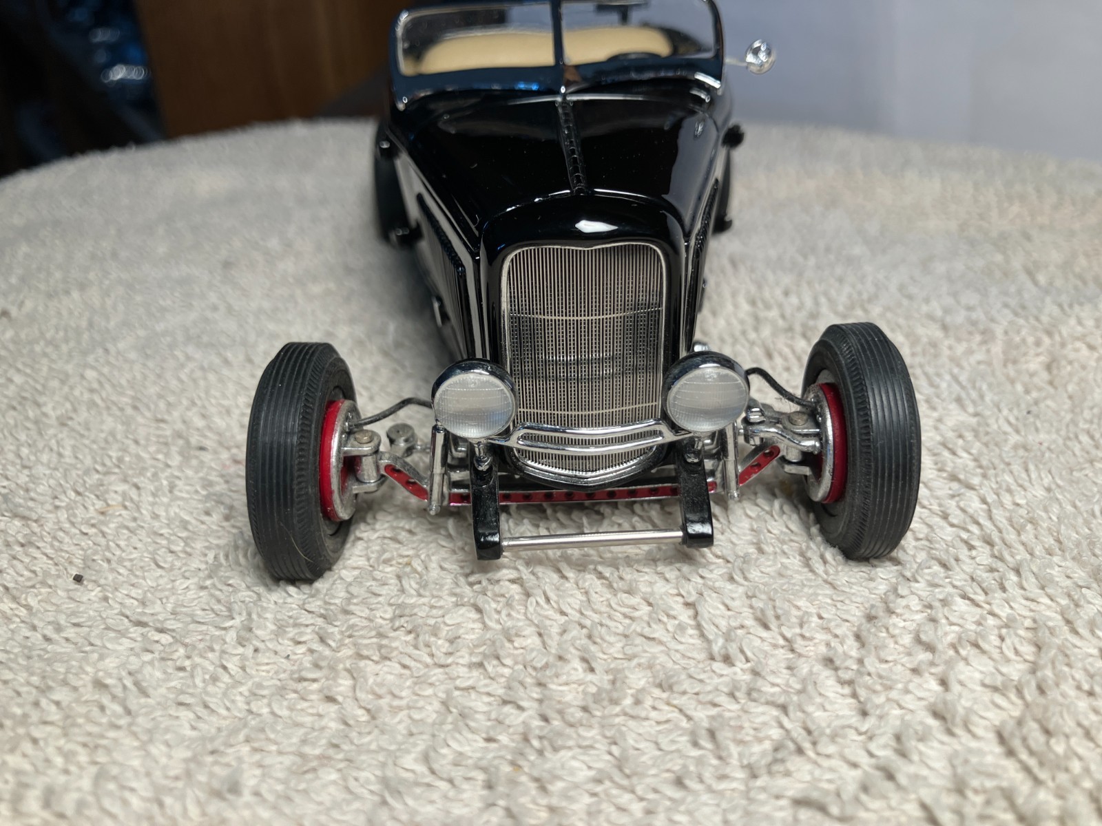 Danbury Mint 1/24 1932 Ford Deuce Highboy