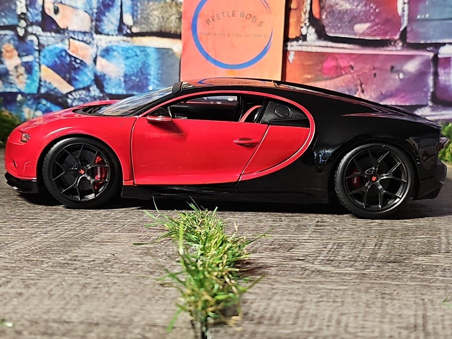 Bburago Black And Red Bugatti Chiron 1:18 Diecast Car NO BOX