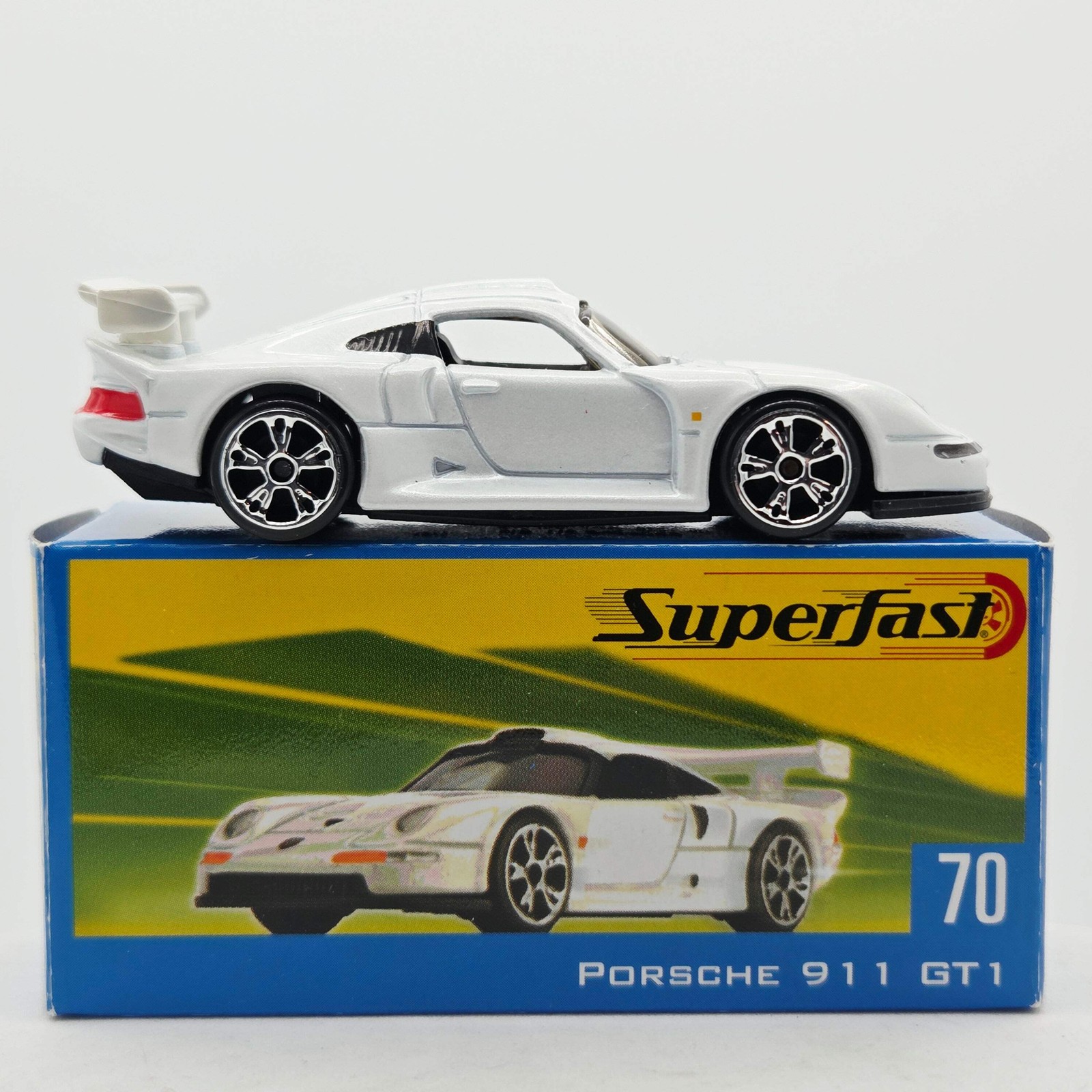 Matchbox Porsche 911 GT1 #70 (2004 MBX Superfast)