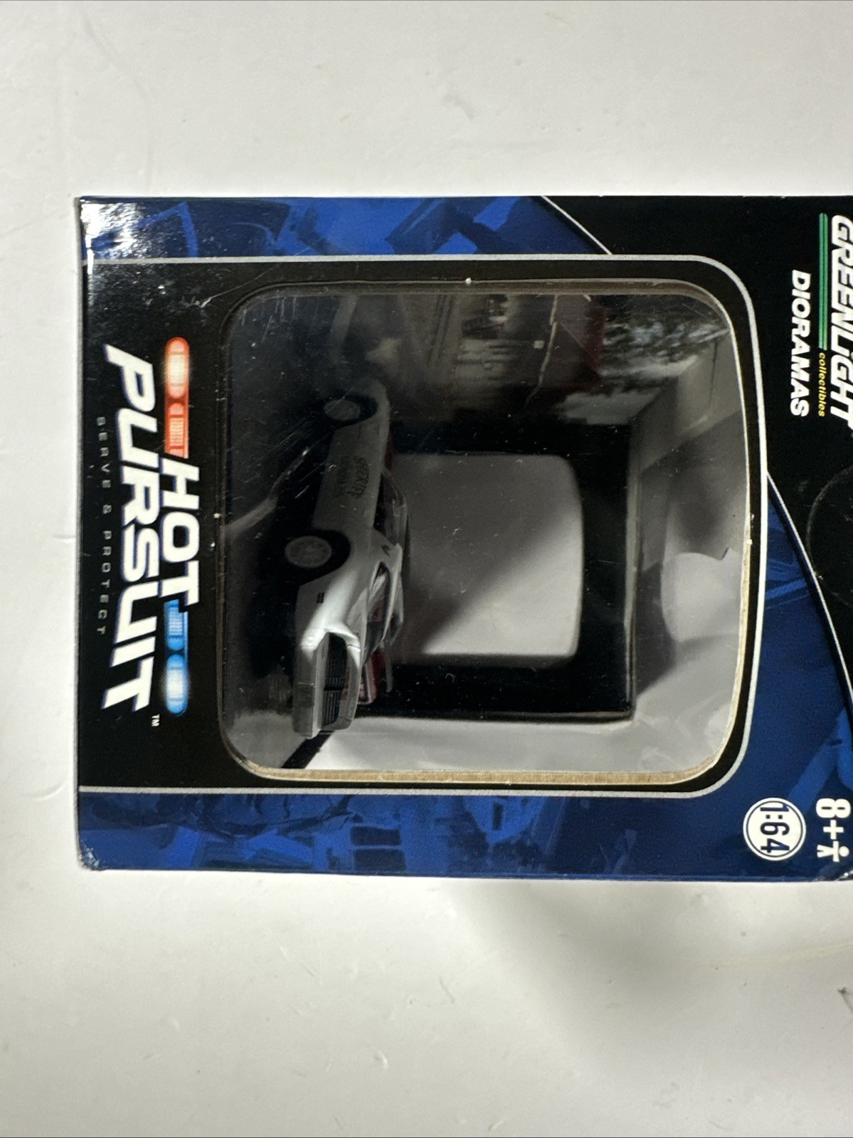 Greenlight Diorama Hot Pursuit Highway Pontiac, Trans Am And Dodge Charger 2012
