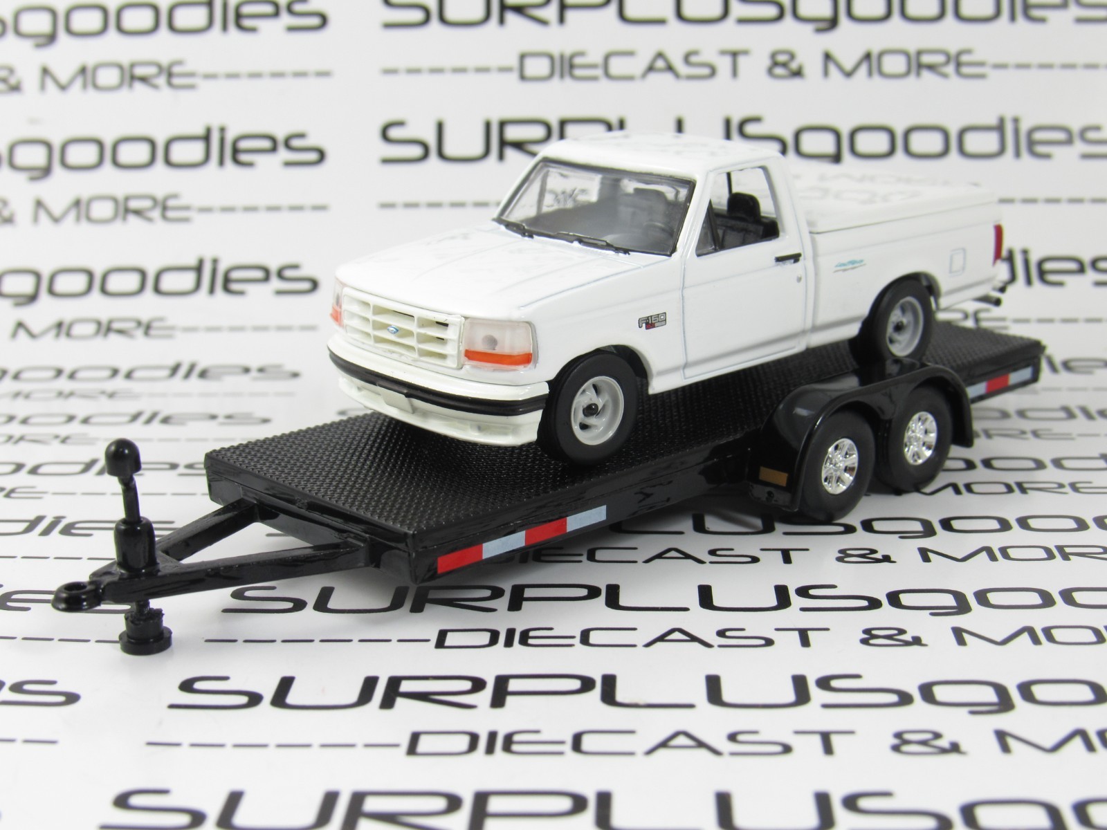 Greenlight 1:64 LOOSE Track Day 1994 FORD F-150 F150 SVT LIGHTNING w/Car Trailer