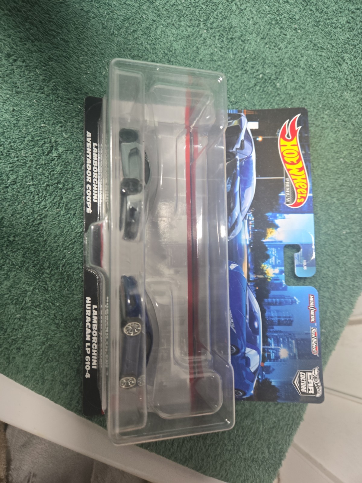 HOT WHEELS Real Riders CAR CULTURE LAMBORGHINI AVENTADOR & HURACAN 2 CAR SET