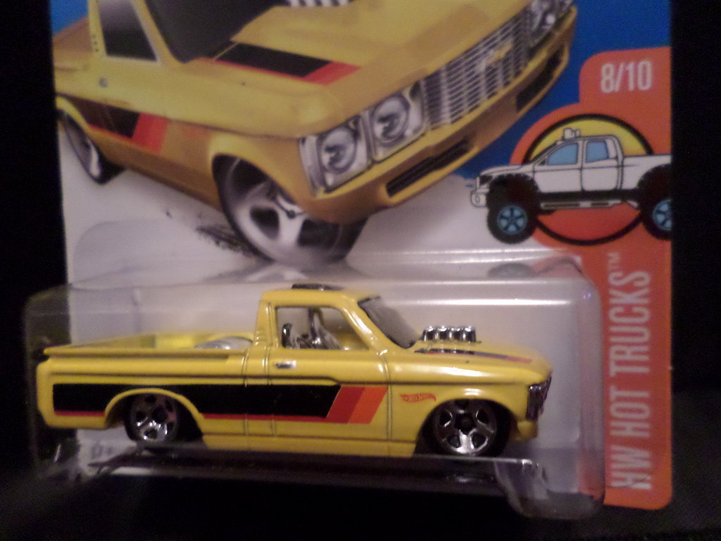 HW HOT WHEELS 2016 HW HOT TRUCKS #8/10 CUSTOM ’72 CHEVY LUV HOTWHEELS YLLW VHTF