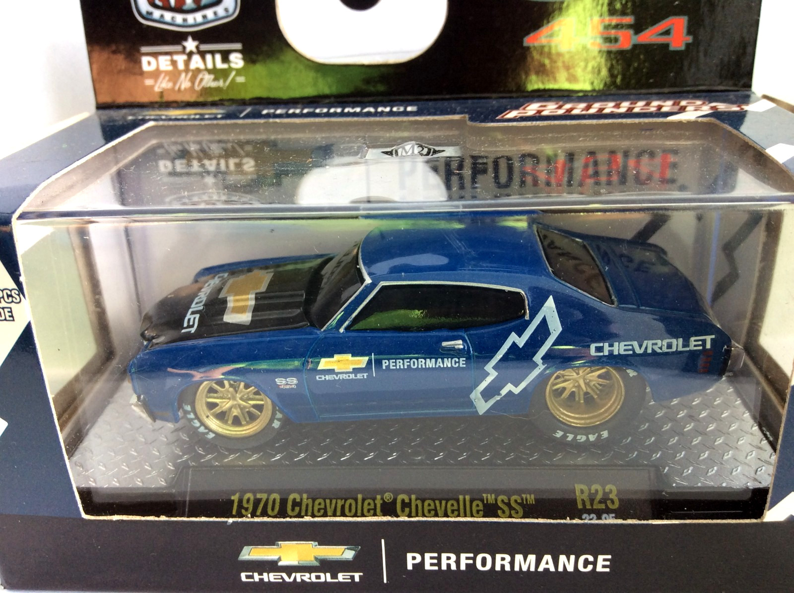 M2 Machines Chevrolet Performance 1970 CHEVROLET CHEVELLE SS 454 New