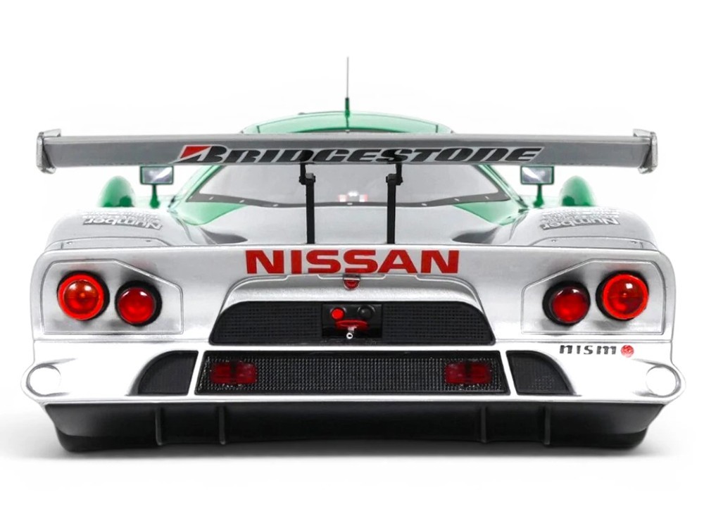 NISSAN R390 GT1 #33 NISMO “24H LE MANS” (1998) 1/18 MODEL BY GT SPIRIT GT1003