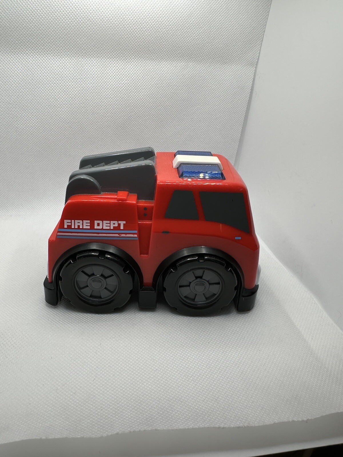 Manley Red Plastic Fire Dept Fire Truck 2009 Lights And Sound Works