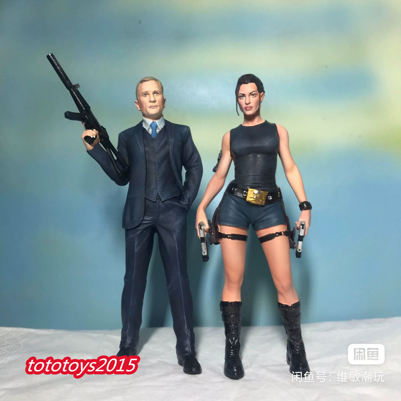 2pcs 1/18 Angelina Jolie &James Bond Miniture 4”Figure Doll Fit Cars Vehicles