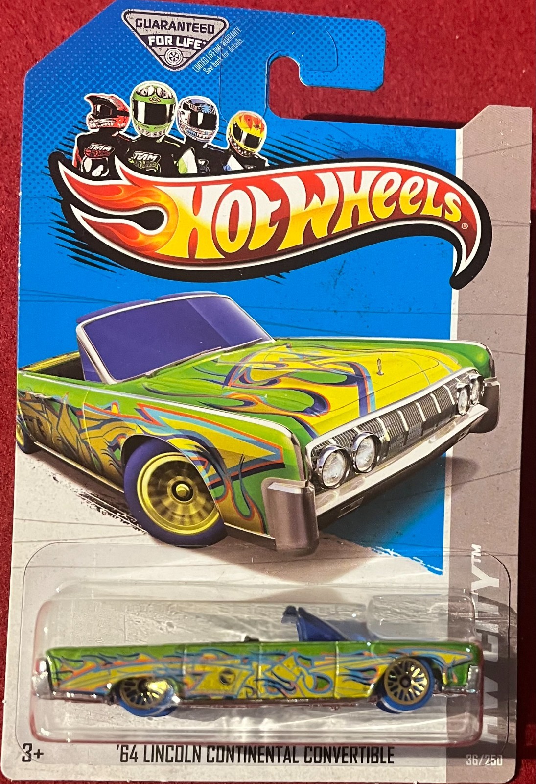 HOT WHEELS CITY ’64 LINCOLN CONTINENTAL CONVERTIBLE 36/250. SEE COMBINED OFFERS!