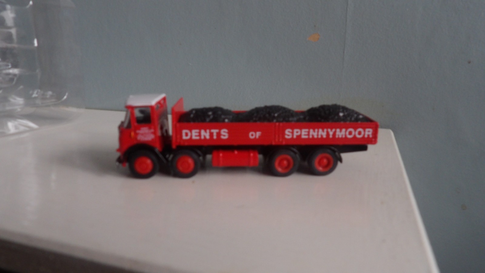 E.F.E. CODE 13101 DENTS OF SPENNYMOOR ATKINSON 4 AXLE DROPSIDE LORRY WITH LOAD.