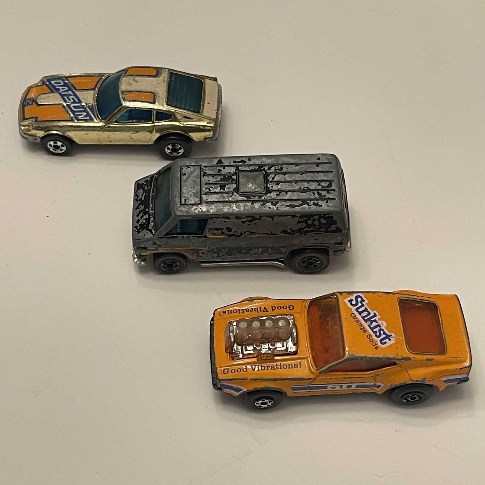 VTG Hot Wheels Matchbox Z Whiz Redline Van Sunkist Piston Popper