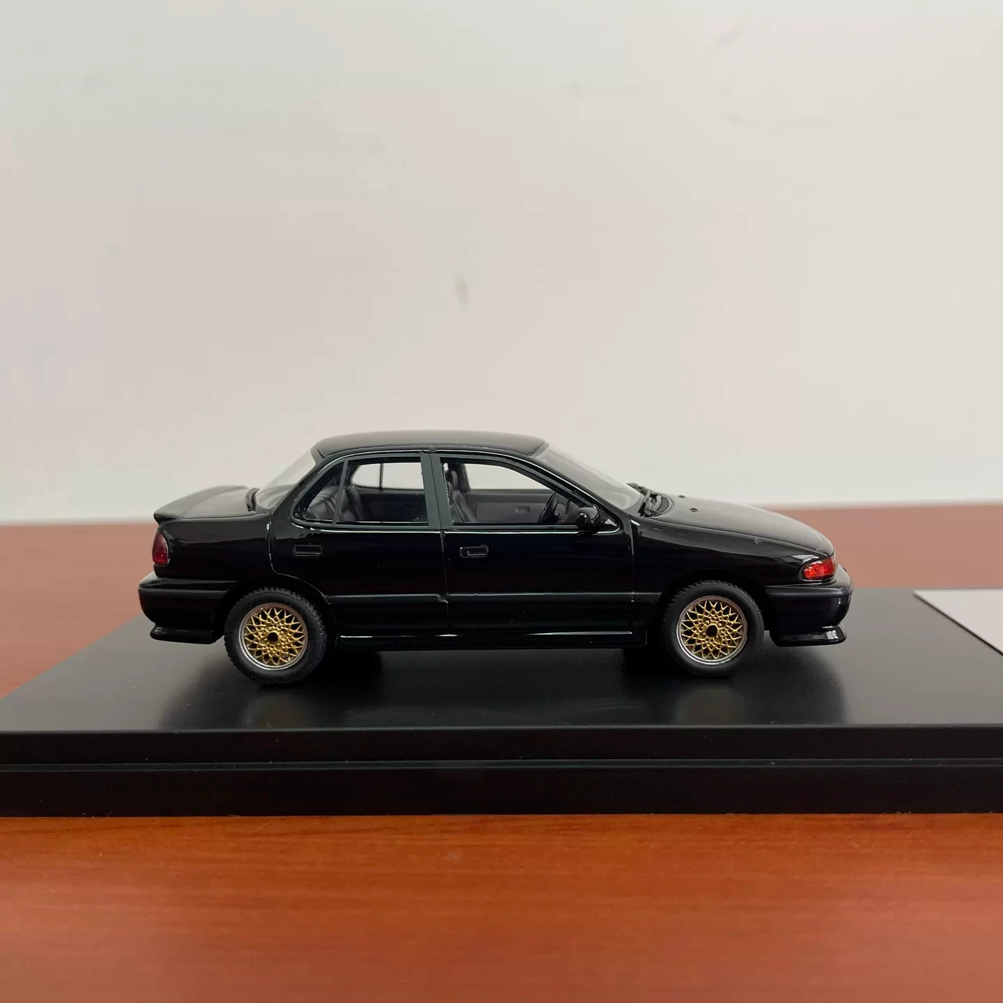 1:43 Hi-Story ISUZU GEMINI ZZ 1990 Black HS375 Resin Model