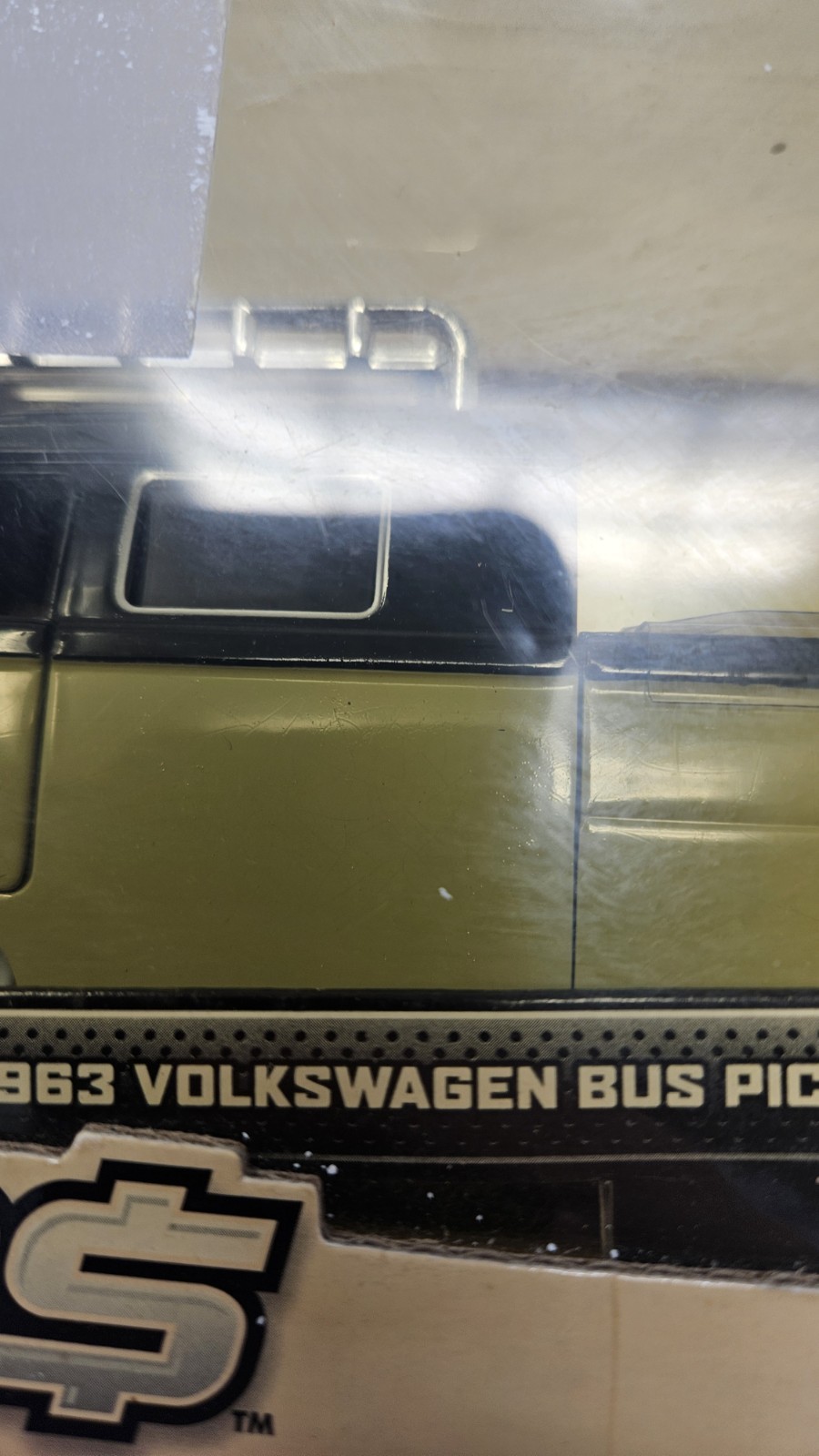 Jada Toys VDUBS Volkswagen Bus Pickup 1963 1:24 Diecast Black Tan – Box Damage