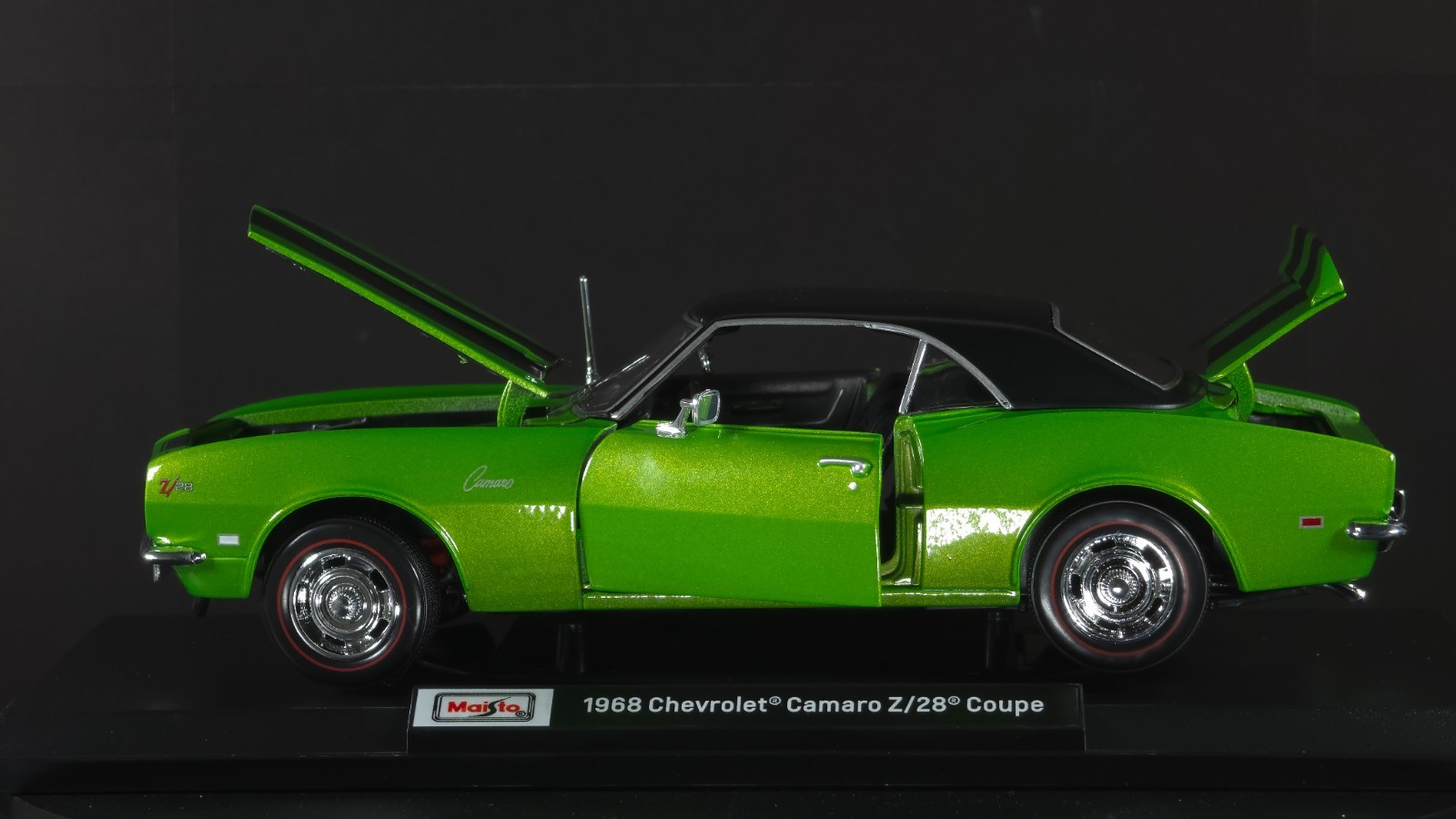1968 Chevrolet Camaro Z/28 Coupe 1:18 Maisto Exclusive Style Special Edition