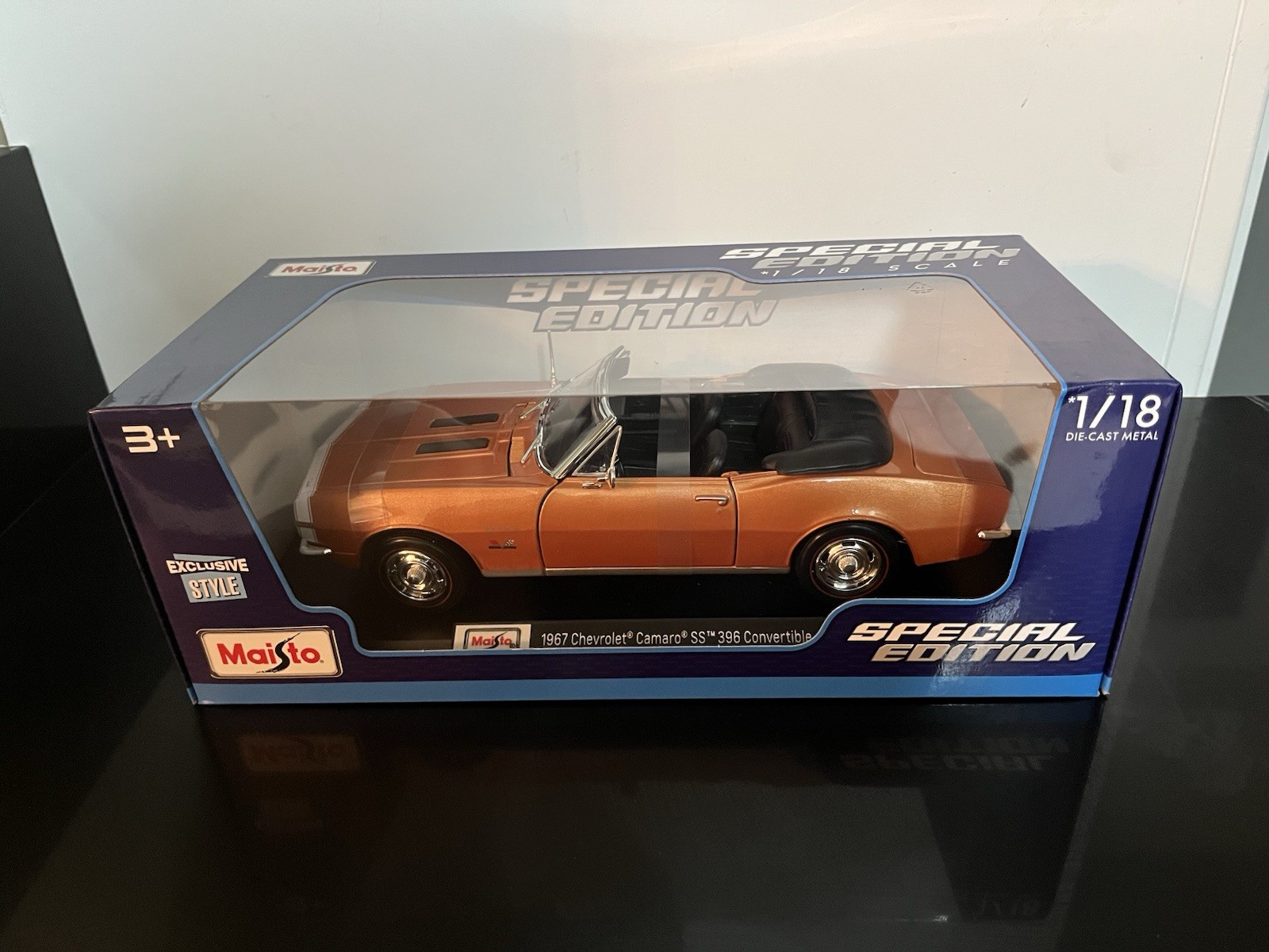 Maisto 1967 Chevrolet Camaro SS 396 Convertible exclusive style 1:18