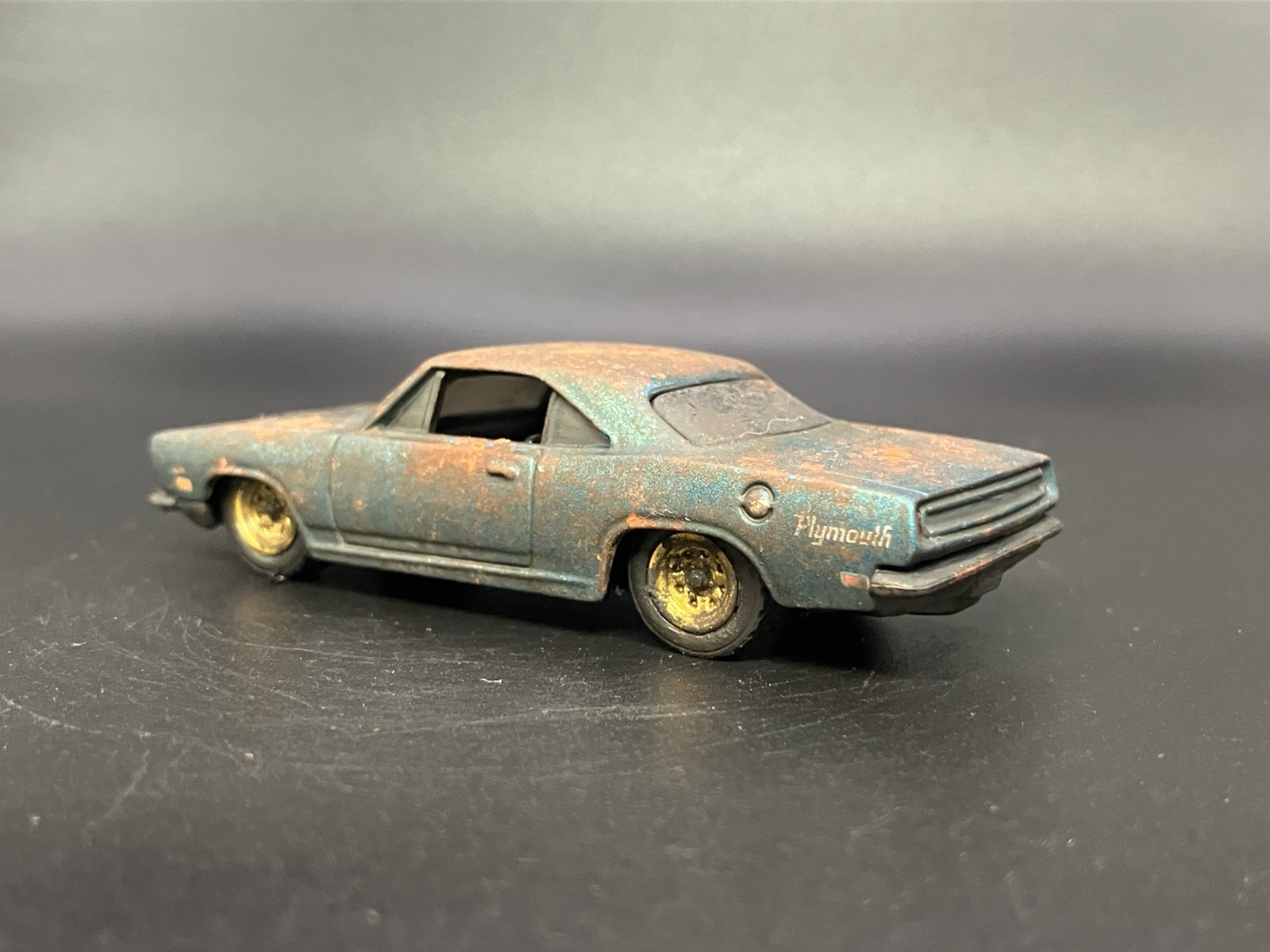 1968 Plymouth Barracuda Weathered Rusty Custom 1/64 Diecast Barn Find Hot Wheels