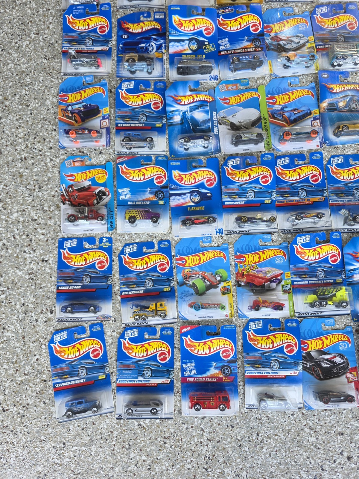 380 Hot Wheels Diecast Car Lot Mixed Collection 1990s 2000s 2010s 2020s Cars