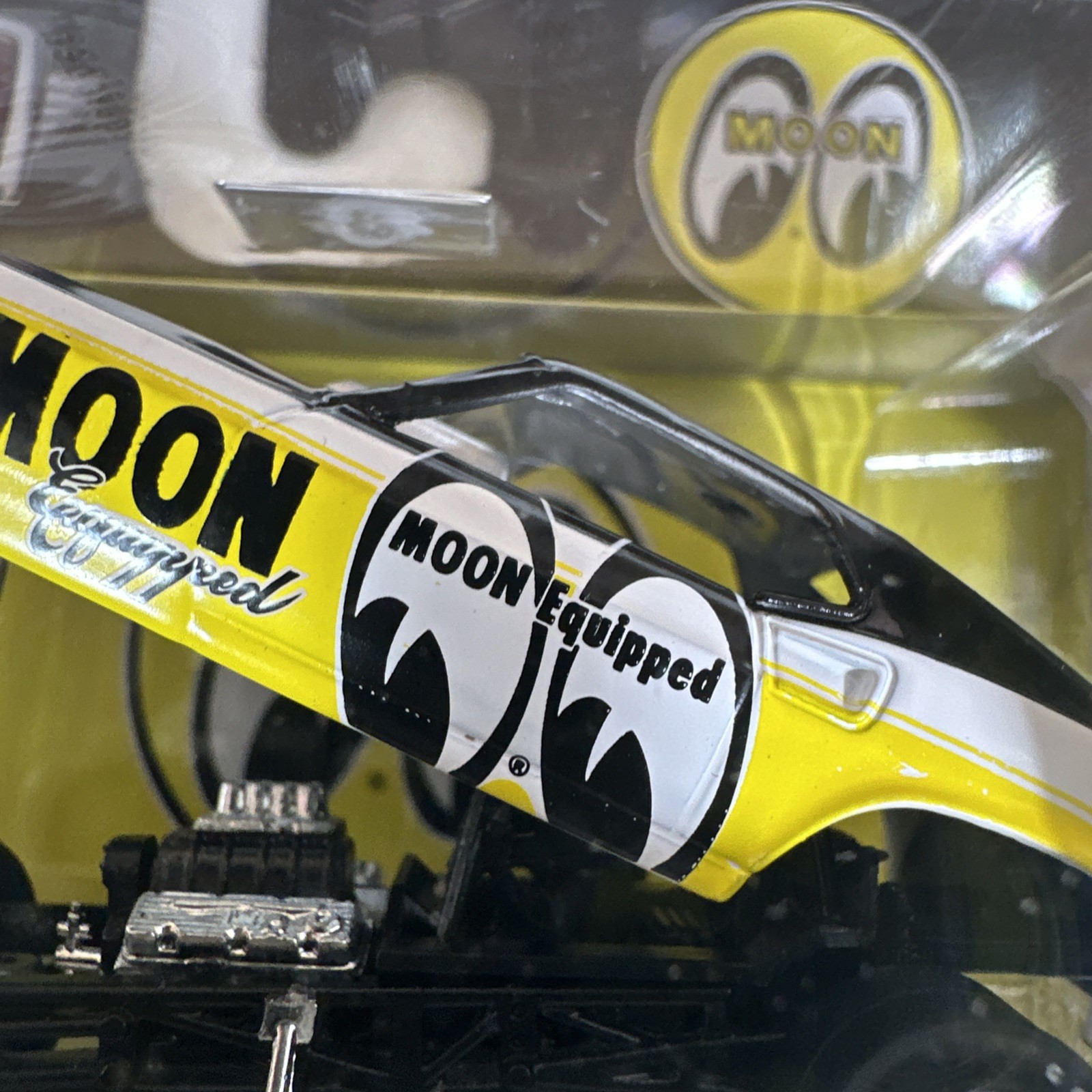 1969 Ford Mustang Funny Car MOON EYES M2 Machines S149 25-120 New in Package
