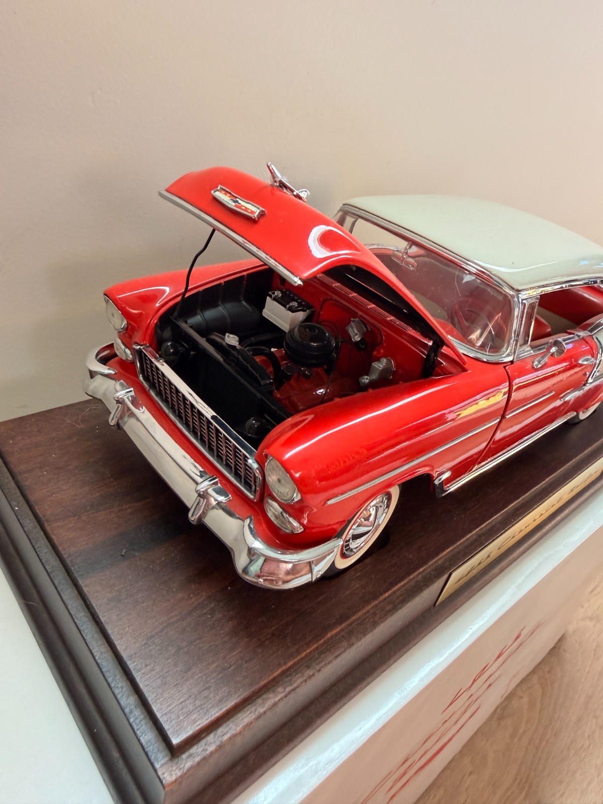 Danbury Mint 1955 Chevrolet Bel Air 1:16 Diecast Model – Original Box & Papers