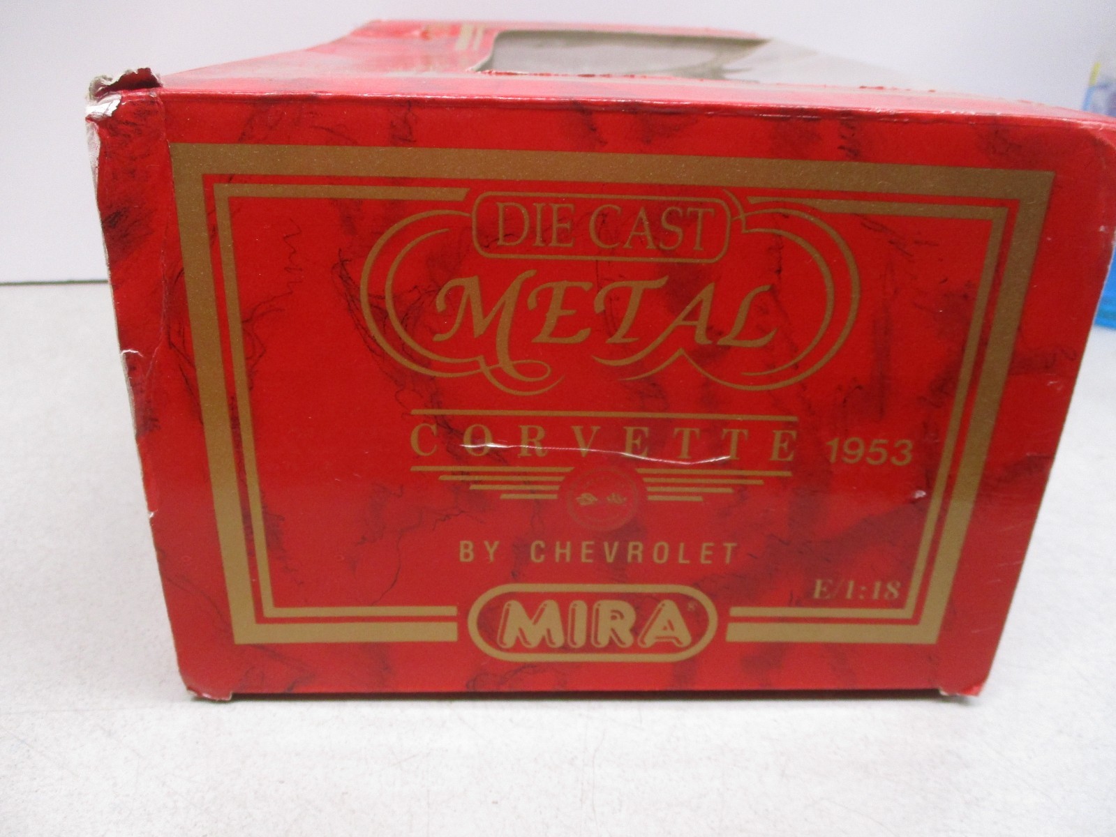 Mira Golden Line 1953 Chevrolet Corvette 1/18