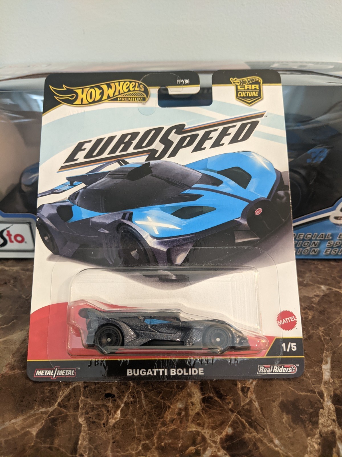 BUGATTI BOLIDE-Maisto SE-Blue/Black-1:18 + Hot Wheels Euro-Speed car-1:64
